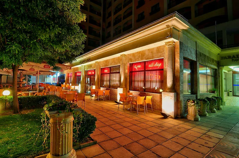 Hotel Paradise Green Park Golden Sands Aparthotel