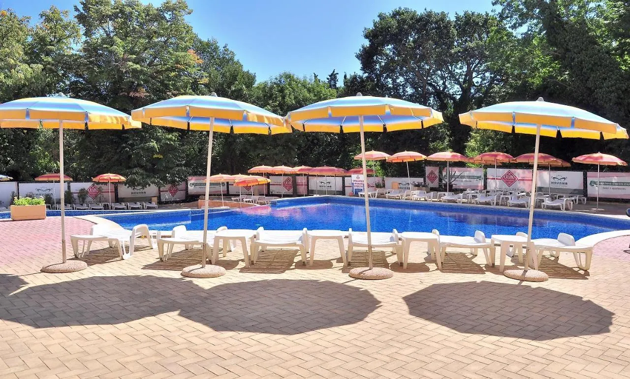 Hotel Paradise Green Park Goldstrand Aparthotel