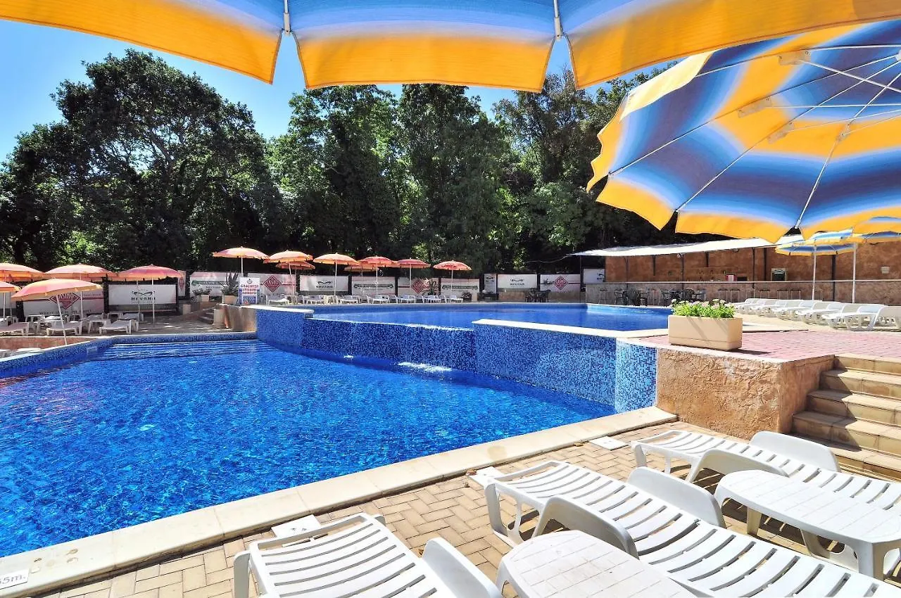 Hotel Paradise Green Park Golden Sands Lejlighedshotel