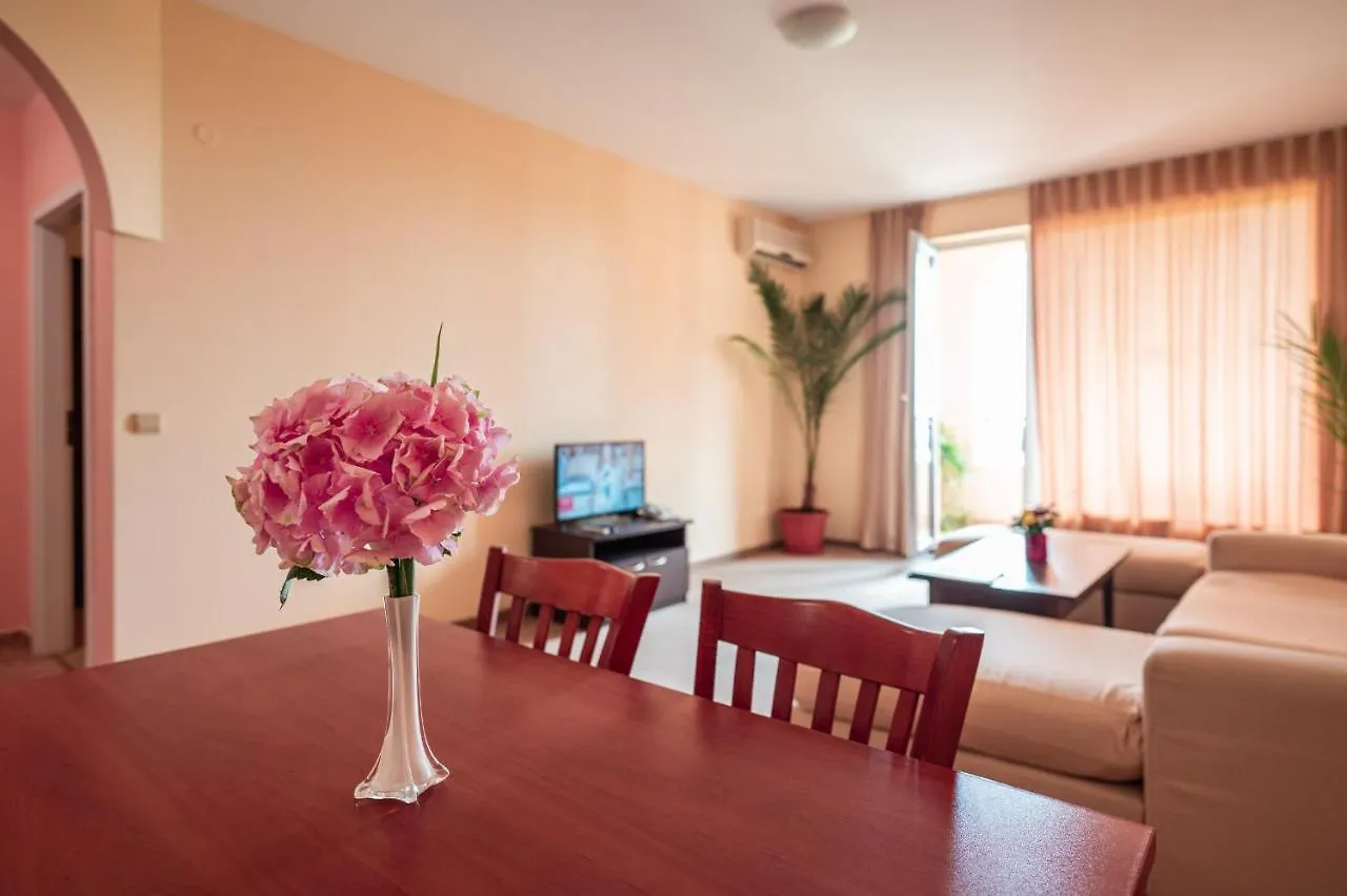 Hotel Paradise Green Park Goldstrand